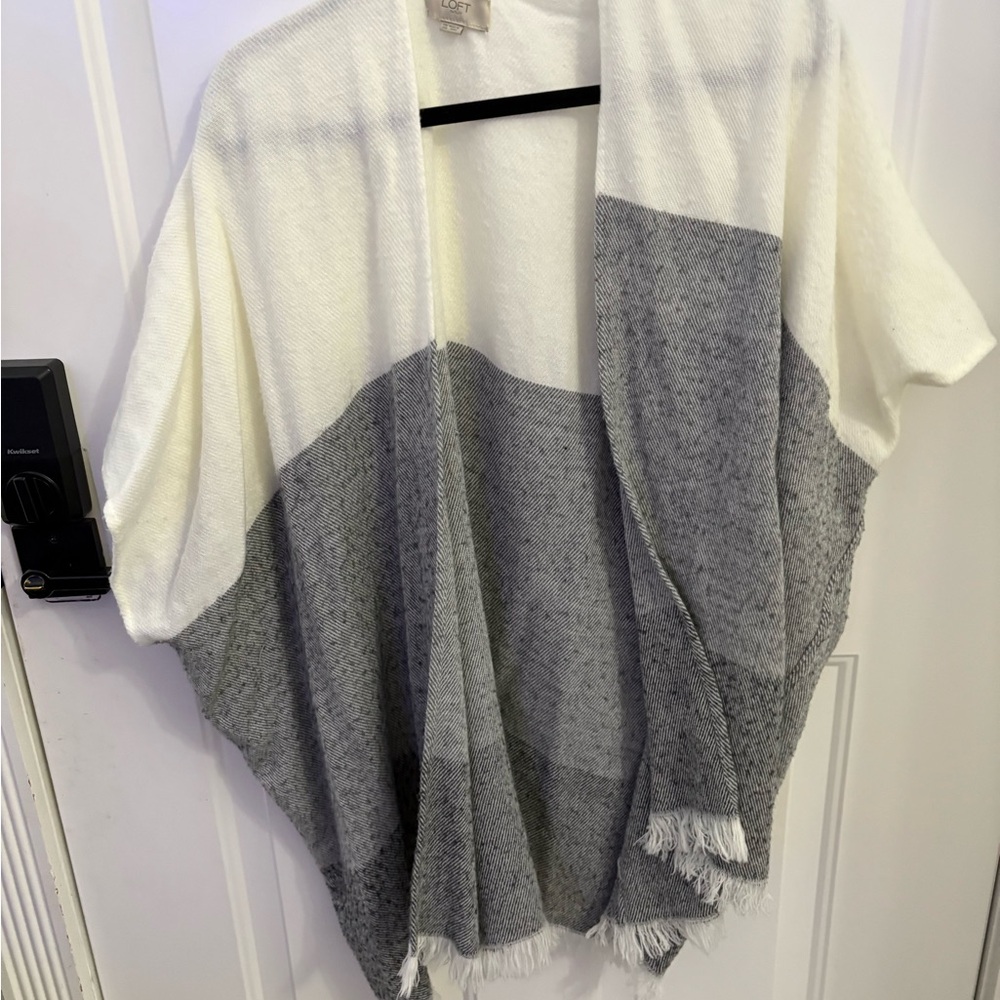 LOFT Cream and Gray Open Cardigan